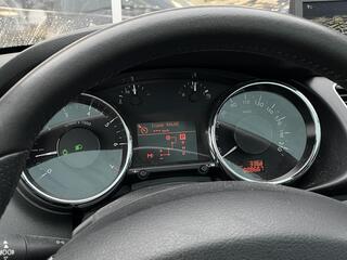 peugeot-3008-1.6-thp-allure-automaa