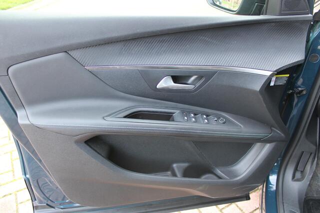 Peugeot 3008 1.2 PureTech 130pk Allure Airco Navi Camera Carplay Zeer mooi