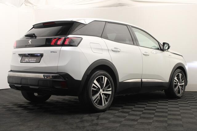 Peugeot 3008 1.6 HYbrid 225 Allure |Camera|Navi|