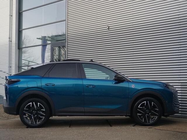 Peugeot 3008 1.2 Hybrid 136 GT Leder interieur | Panoramadak