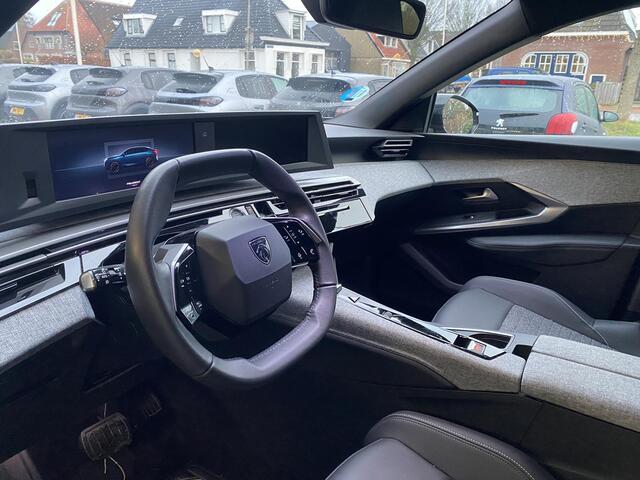 Peugeot 3008 1.2 Hybrid 145 Allure | 19 inch | Automaat | Achteruitrijcamera | Electronic climate control | Apple carplay