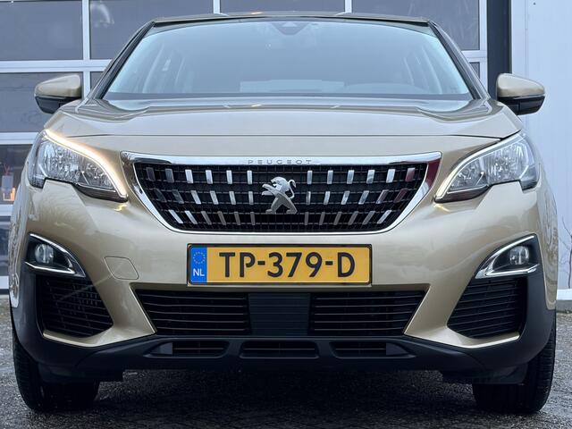 Peugeot 3008 1.2 PureTech AGC Allure 131pk | Nieuwe Distributieriem | Apple Carplay/Android Auto | Cruise control | Electronic climate control | LED dagrijverlichting | Navigatiesysteem | Trekhaak | Prachtig exemplaar!
