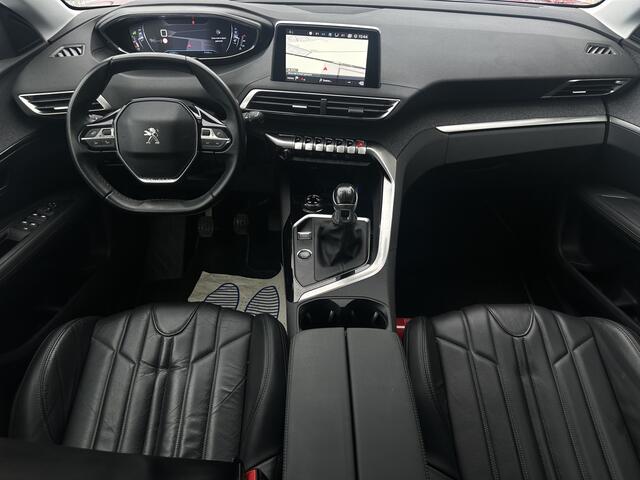 Peugeot 3008 1.2 PureTech Allure | Leer | Weinig Kilometers | Dealer onderhouden | Carplay | Key-less | LED | Camera | Interesse, Proefrit? Bel of app met: 06-24 28 28 42