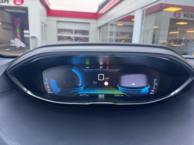 Peugeot 3008 1.6 HYbrid4 300 GT