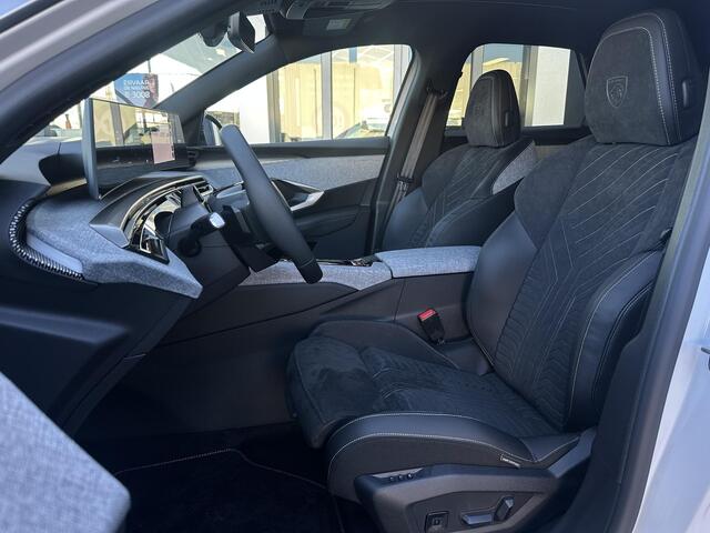 Peugeot 3008 e-3008 GT Avantage 210 73 kWh | Adaptive Cruise Control | Stoelmassage/-verwarming | Parkeercamera/-sensoren | Draadloze telefoonlader | Full LED | Panoramadak | Apple Carplay/Android Auto | Alcantara | Elektrische stoelverstelling | Elektrische kofferkle