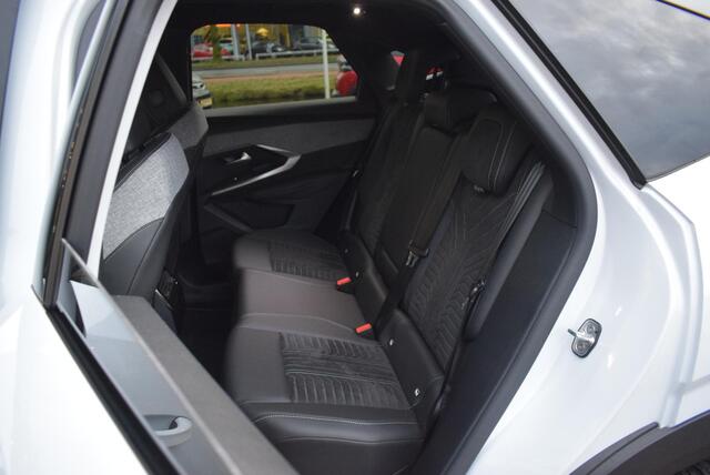 Peugeot 3008 1.2 Hybrid 145 GT Airco Navi Luxe Leder Camera Km 14.500 !!