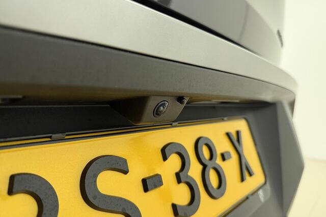 Peugeot 3008 1.2 Hybrid 145 GT | Stoelverwarming | Verwarmd stuurwiel | Elektrische Achterklep | Navigatie | Adaptive Cruise Control | Draadloos Apple Carplay & Android Auto | Matrix LED | Keyless Entry & Start