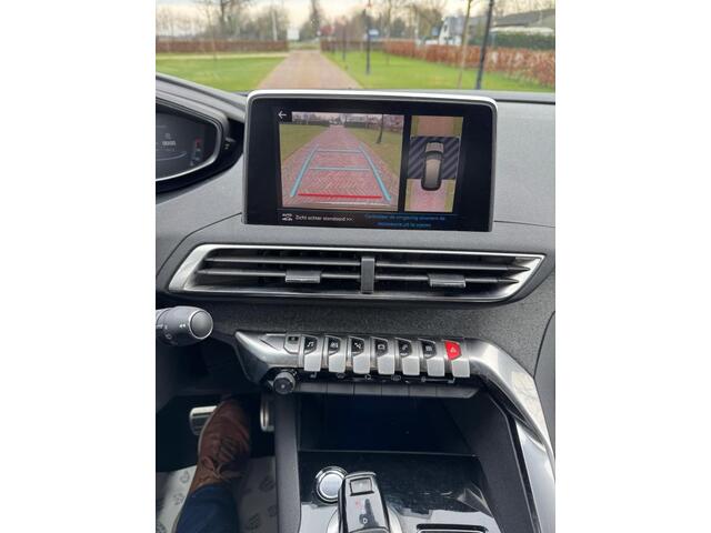 Peugeot 3008 1.6 E-thp 121KW/165PK GT Line 2017 Wit
