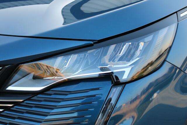 Peugeot 3008 1.2 PureTech Road Trip | Incl. 12 maanden garantie | Cruise control | Climate control | Apple carplay/Android auto | Parkeercamera | Navigatie | DAB radio | Stoelverwarming |