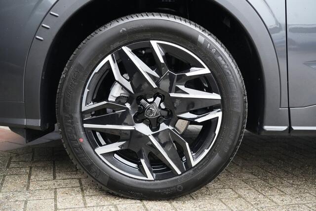 Peugeot 3008 1.2 Hybrid 145 Allure e-DSC6 136pk Navigatie/Stoelverwaring/Camera