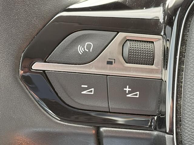 Peugeot 3008 BWJ 2022 1.6 HYbrid 225 PK ALLURE PLUGIN HYBRID | CLIMA | NAVI | APPLE CARP. | ANDROID AUT. | LMV | ELEK. ACHTERKLEP | MULTIFUNCT. STUUR