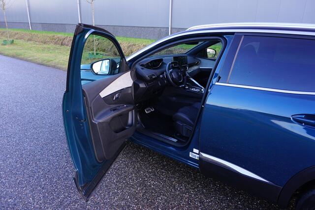 Peugeot 3008 1.6 HYbrid 225 GT |Camera |Adaptive Cruise |Navi |Carplay |Full LED verlichting |LM-velgen |Climate control |Dakrails |Mooie auto |1e eigenaar