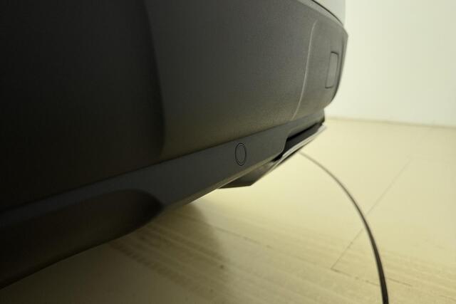 Peugeot 3008 1.6 HYbrid4 300 GT | Panorama | Climate Control | Adaptive Cruise Control | Navigatie | Parkeercamera/-sensoren | Apple Carplay/Android Auto |