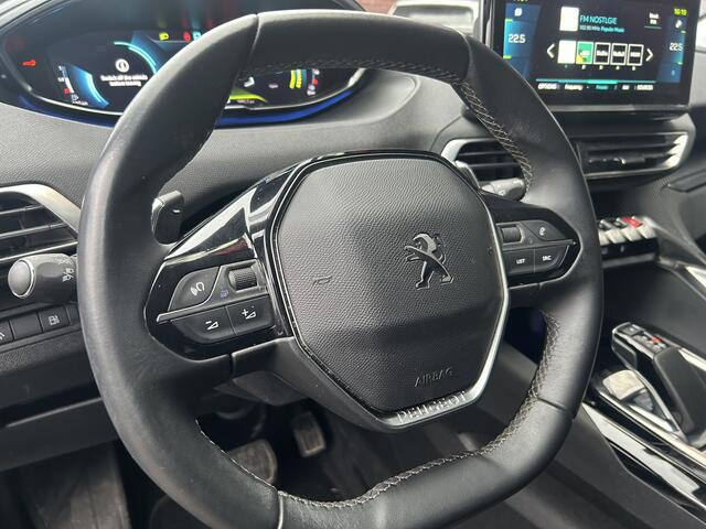 Peugeot 3008 1.6 HYbrid 225 Allure // FULL LED // NAVI + CARPLAY // CAMERA // CLIMA // PDC V+A // CRUISE