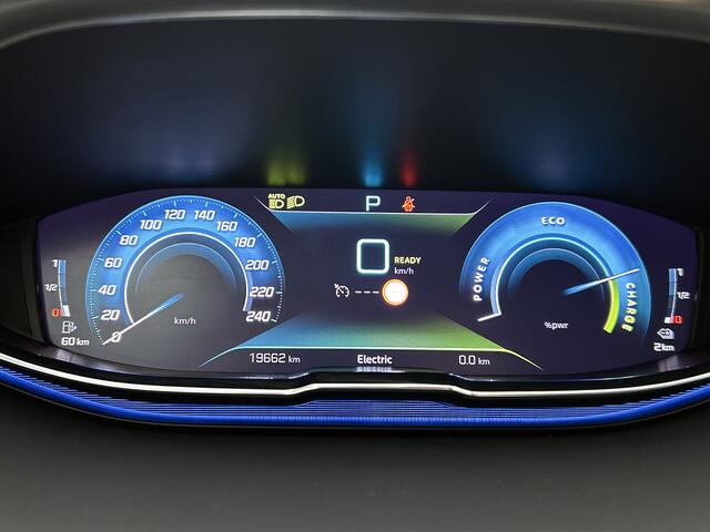 Peugeot 3008 Hybrid 225 PK Allure | Rijklaar | Stoelverwarming | Elektronische achterklep |