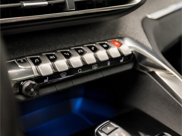 Peugeot 3008 1.6 e-THP GT Line 165Pk Automaat (PANORAMADAK, NAPPA LEDER, MEMORY SEATS, STOELVERWARMING, FOCAL AUDIO, KEYLESS, 360 CAMERA, PARELMOER, GETINT GLAS, NIEUWSTAAT)