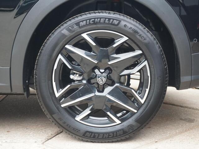 Peugeot 3008 1.2 Hybrid 145 GT