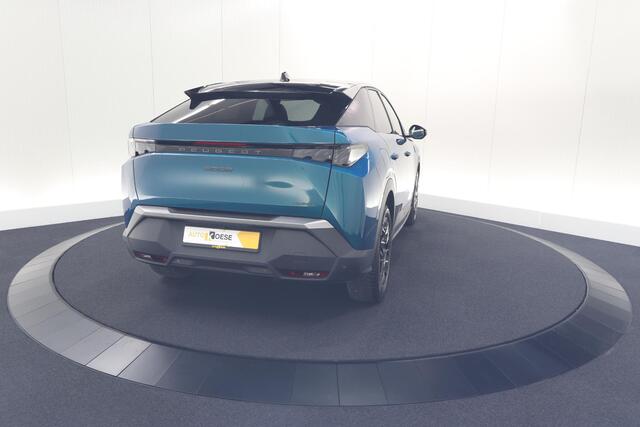 Peugeot 3008 1.2 Hybrid 136 GT | Panoramdak | 360 Camera | Focal | Alcantara Executive Interior | Stoelmassage