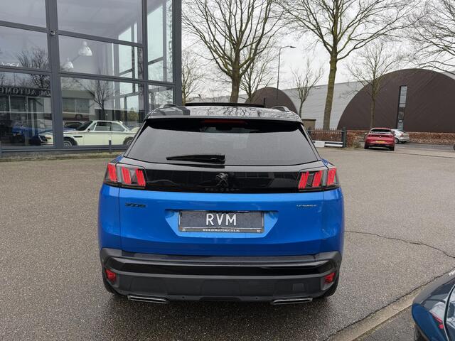 Peugeot 3008 1.6 HYbrid4 300 GT BLACK OPTIC BOMVOL! 22.000KM!| BLACK| STOEL VERWARMING | MASSAGE STOELEN | ELEKT. STOELEN MET GEHEUGEN | ADAPTIVE CRUISE | 12MND BOVAG GARANTIE | ELEKT. ACHTERKLEP | PANO DAK | FOCAL AUDIO|
