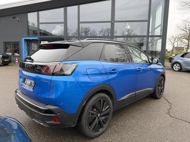 Peugeot 3008 1.6 HYbrid4 300 GT BLACK OPTIC BOMVOL! 22.000KM!| BLACK| STOEL VERWARMING | MASSAGE STOELEN | ELEKT. STOELEN MET GEHEUGEN | ADAPTIVE CRUISE | 12MND BOVAG GARANTIE | ELEKT. ACHTERKLEP | PANO DAK | FOCAL AUDIO|