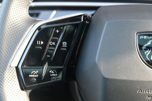 Peugeot 3008 1.2 Hybrid 145pk e-DCS6 GT | Navi | App Connect | Panoramadak | Focal Audio | Alcantara | Camera | Elektrische Achterklep | Winter Pakket