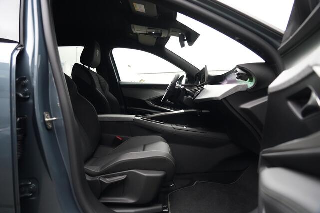 Peugeot 3008 1.2 Hybrid 145 GT e-DSC6 136pk Navigatie/Stoelverwarming/Camera