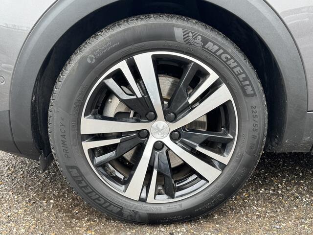 Peugeot 3008 1.6 HYbrid 225 GT // NAVI // CAMERA // CLIMA // ADAPTIVE CRUISE // DODEN HOEK SENSOR // STOELVERWARMING //