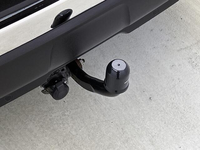 Peugeot 3008 130 pk Allure | Rijklaar | Trekhaak | Elektrische achterklep | Keyless Entry & Start |