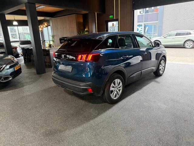 Peugeot 3008 1.2 PureTech Active Pack Business Camer|Keyless