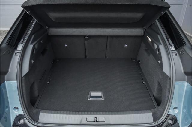 Peugeot 3008 e-3008 GT Avantage 210 73 kWh Warmtepomp Stuur & Stoelverw Leder