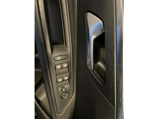 Peugeot 3008 1.2 PureTech GT EAT8 NAVIGATIE-ACHTERUITRIJCAMERA-CLIMATE CONTROL