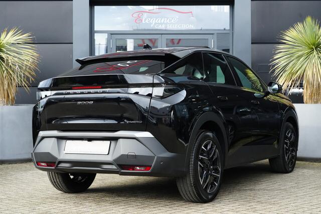 Peugeot 3008 1.2 Hybrid 136 GT 136pk Navigatie/Stoelverwarming/Camera