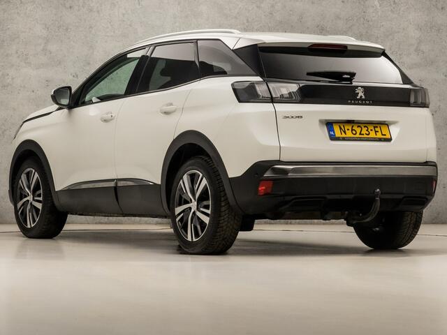 Peugeot 3008 1.2 PureTech Allure Sport Automaat (APPLE CARPLAY, PARELMOER, GROOT NAVI, 360 CAMERA, GETINT GLAS, LEDER, SPORTSTOELEN, TREKHAAK, KEYLESS, NIEUWSTAAT)