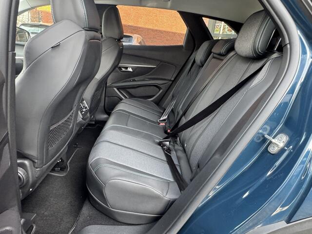 Peugeot 3008 1.6 HYbrid 225 Allure // NAVI // CLIMA // CRUISE // CAMERA // APPLE CARPLAY - ANDROID AUTO //