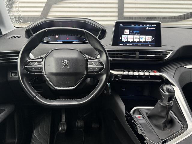 Peugeot 3008 1.2 PureTech Executive 2e Eigenaar|Navi|D-riem v.v. in 2023|Carplay|Trekhaak|Camera|Clima|Cruise|N.A.P|APK tot 11-2027