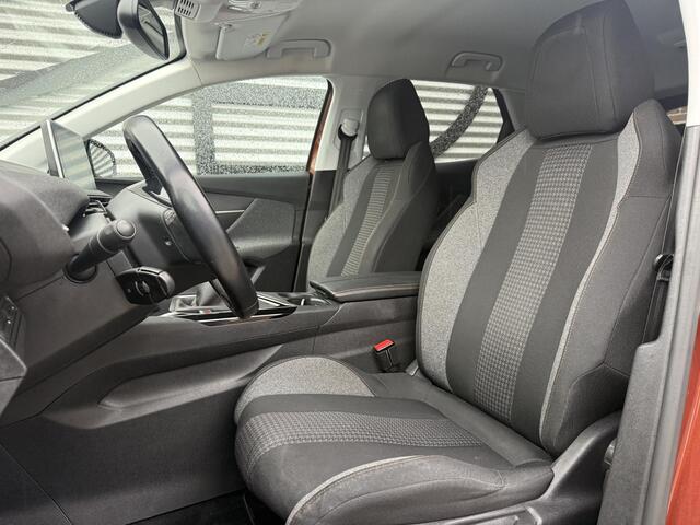 Peugeot 3008 1.2 PureTech Executive 2e Eigenaar|Navi|D-riem v.v. in 2023|Carplay|Trekhaak|Camera|Clima|Cruise|N.A.P|APK tot 11-2027