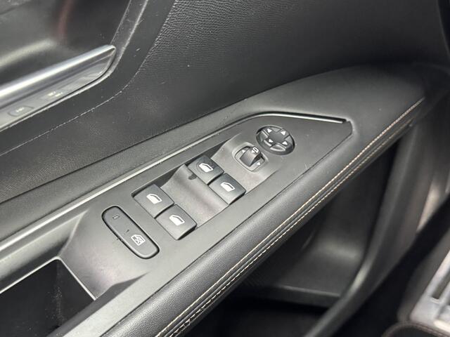 Peugeot 3008 1.2 PureTech GT Line Elktr. Kofferklep | Keyless start | Prijs is rijklaar