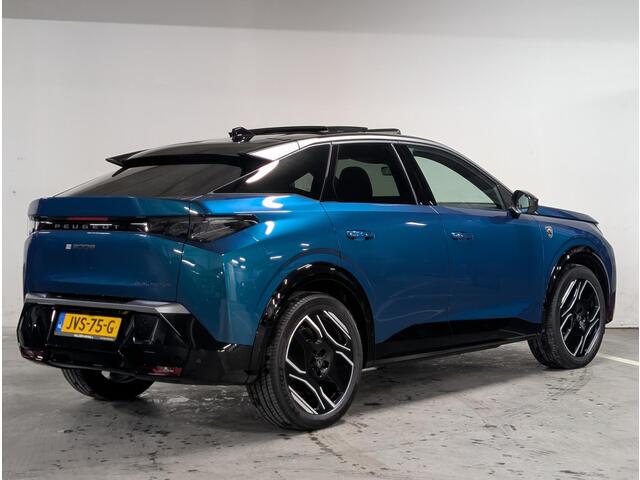 Peugeot 3008 e-3008 Launch Edition EV Dual Motor 73kWh 325pk | SCHUIF/KANTELDAK | NAVI | 360° CAMERA | FOCAL® HI-FI | ELEKTR. A. KLEP | STUUR + STOELVERW. | AGR-STOEL |