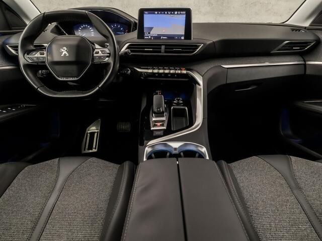 Peugeot 3008 1.2 PureTech Allure Sport Automaat 131Pk (APPLE CARPLAY, PARELMOER, GROOT NAVI, LEDER, GETINT GLAS, PARKEERSENSOREN, SPORTSTOELEN, CRUISE, LANE ASSIST, NIEUWSTAAT)