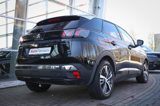 Peugeot 3008 Hybrid 225 Allure Pack