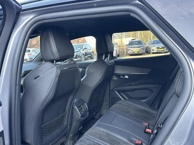 Peugeot 3008 1.6 HYbrid 225 GT PHEV | BLACK OPTIC| FOCAL AUDIO| STOELVERWARMING| CAMERA VOOR+ ACHTER| ADAPTIVE CRUISE CONTROL| DODE HOEK SENSOR| ELEK. ACHTERKLEP| STANDKACHEL