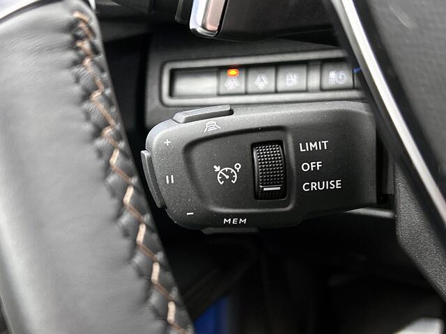 Peugeot 3008 Plug-in Hybrid 225 pk GT | Rijklaar | Panoramadak | Adaptive CC | 360 camera |