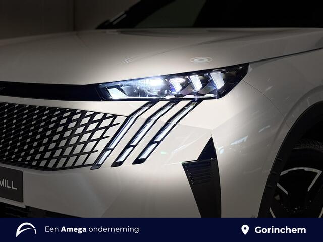 Peugeot 3008 GT 1.2 Hybrid 145pk e-DSC6 | ALCANTARA INTERIOR | HANDSFREE A.KLEP | STOEL + STUURVERW. | AGR-STOELEN | MASSAGE | VOORRUITVERW. | PANORAMIC NAVIGATION |