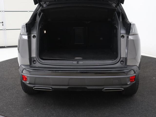 Peugeot 3008 1.6 HYbrid 225 GT Line | Stoelverwarming | Adaptive cruise | Alcantara | Camera | Carplay | 19'' | Dodehoek detectie | Navigatie | Full LED | Parkeerhulp | Climate control | PHEV | Plug In