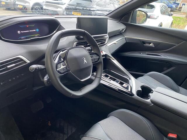 Peugeot 3008 1.6 HYbrid 180 Allure Pack Business | Automaat | Apple carplay | Electronic climate control | Dode hoek detectie | Navigatie systeem full map