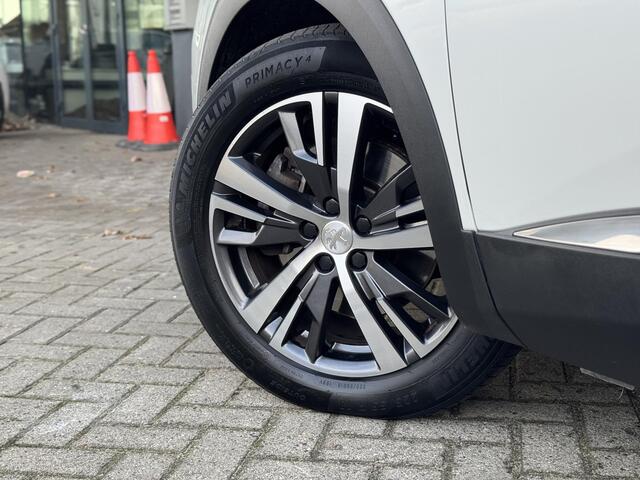 Peugeot 3008 Allure Pack 1.6 PHEV HYbrid 225pk EAT8 | PARELMOER! | HANDSFREE A.KLEP | CAMERA | STOELVERW. | DODEHOEKBEW. | NAVI | CLIMA | KEYLESS ENTRY