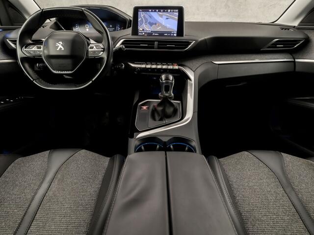 Peugeot 3008 1.2 PureTech Allure Sport (APPLE CARPLAY, GROOT NAVI, PARKEERSENSOREN, LEDER, SPORTSTOELEN, GETINT GLAS, CRUISE, NIEUWE APK, NIEUWSTAAT)