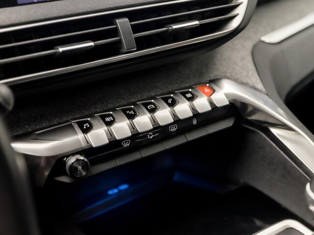 Peugeot 3008 1.2 PureTech Allure Sport (APPLE CARPLAY, GROOT NAVI, PARKEERSENSOREN, LEDER, SPORTSTOELEN, GETINT GLAS, CRUISE, NIEUWE APK, NIEUWSTAAT)