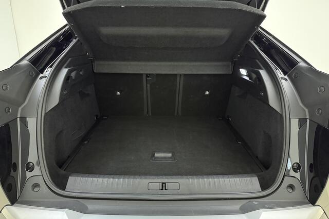 Peugeot 3008 1.2 Hybrid 145 Allure | 19 inch | Automaat | Achteruitrijcamera | Electronic climate control | Apple carplay