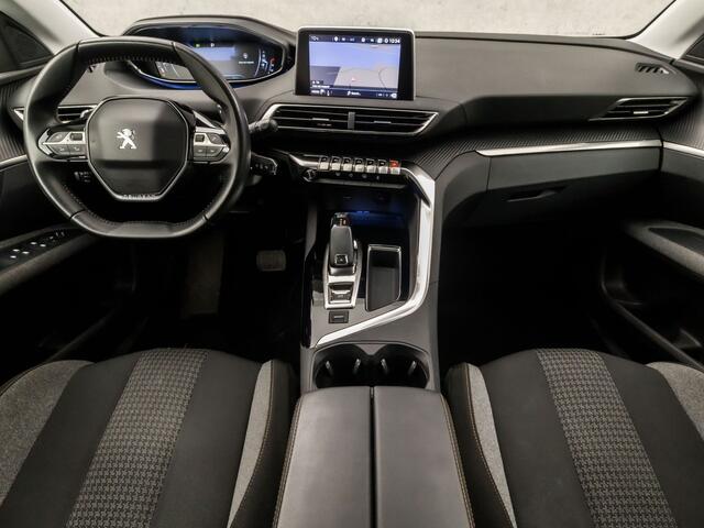 Peugeot 3008 1.2 PureTech Sport Automaat (APPLE CARPLAY, GROOT NAVI, TREKHAAK, PARKEERSENSOREN, SPORTSTOELEN, CRUISE, LANE ASSIST, NIEUWSTAAT)
